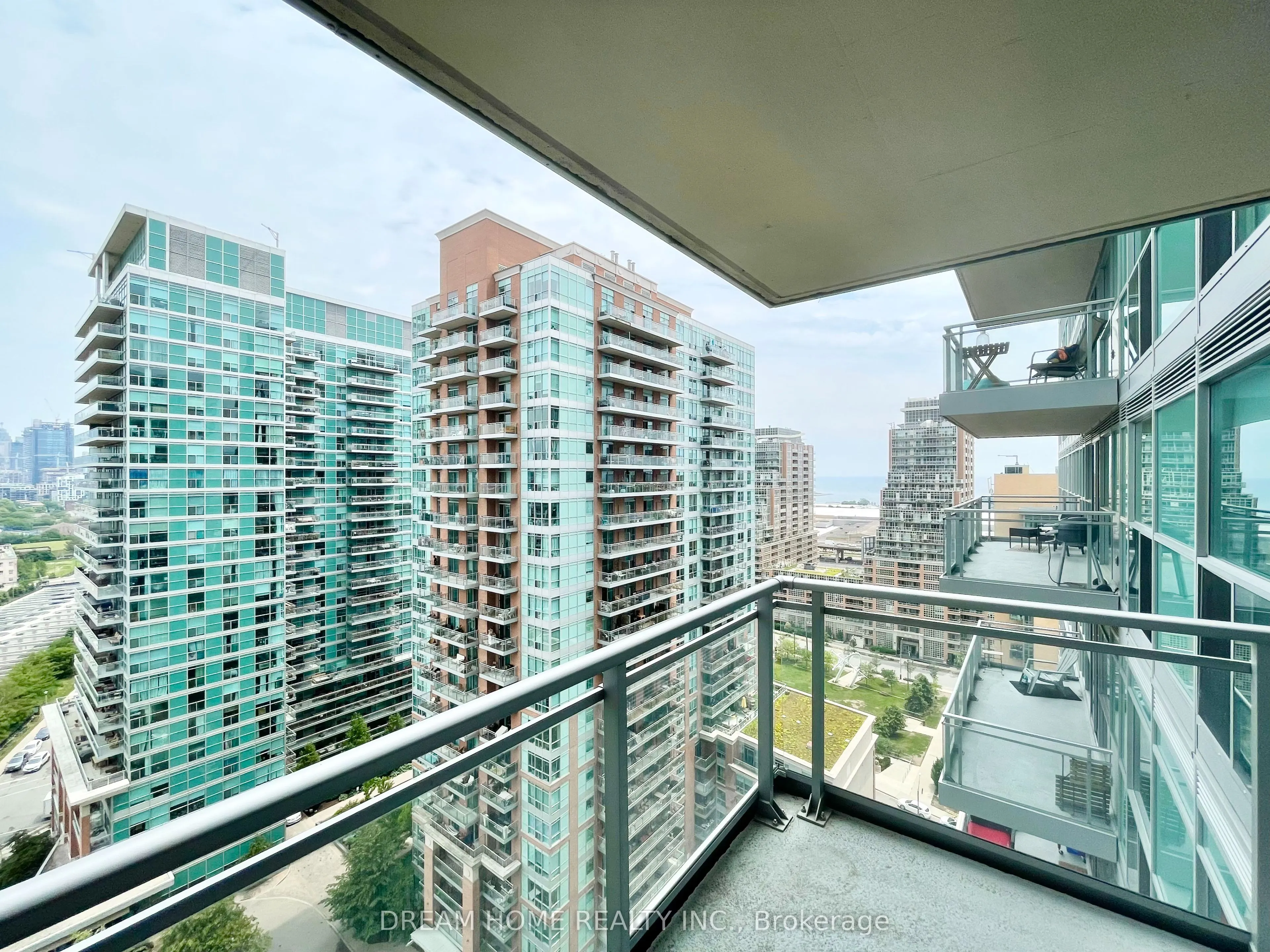 100 Western Battery Road, #1812