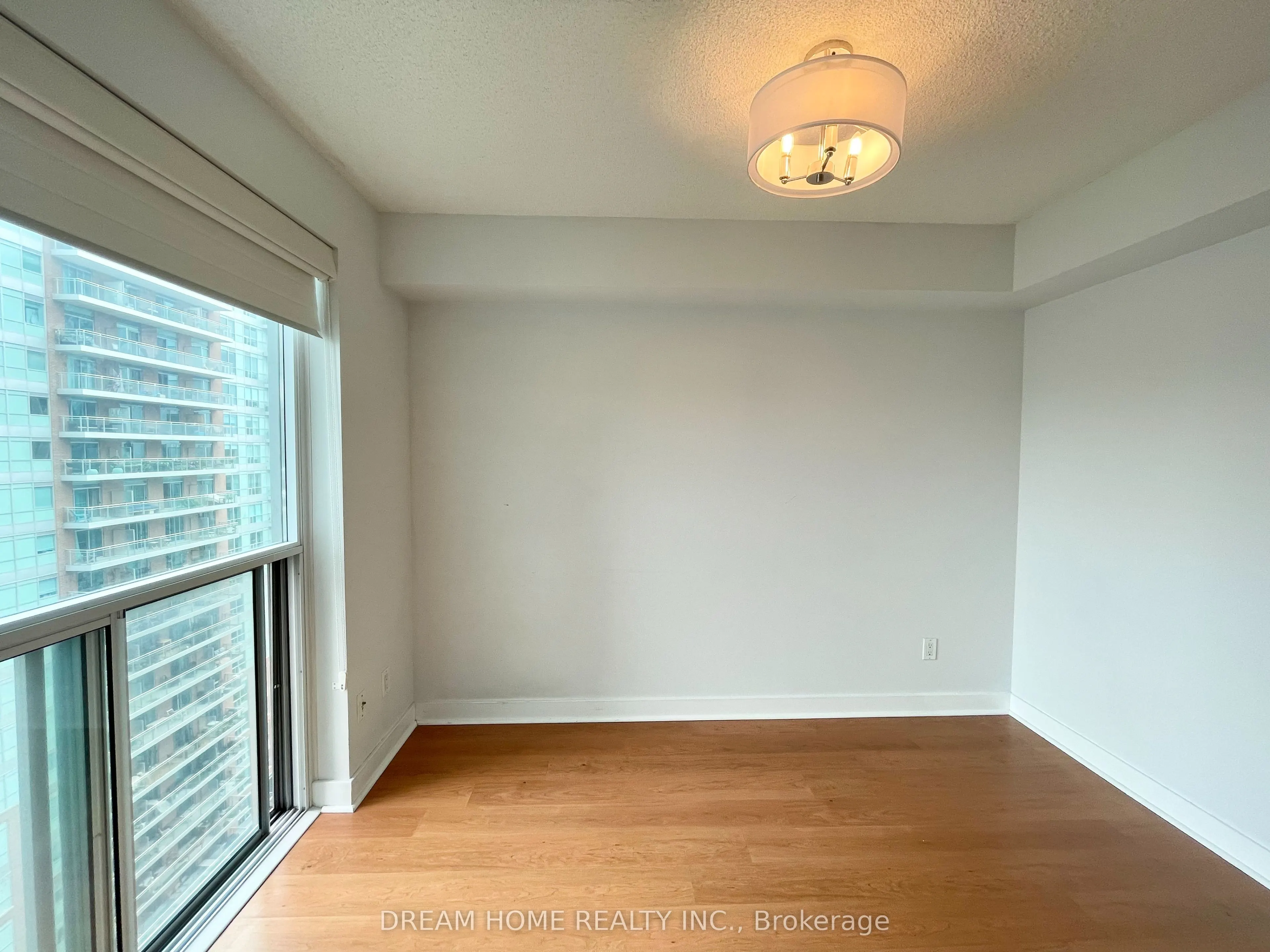 100 Western Battery Road, #1812