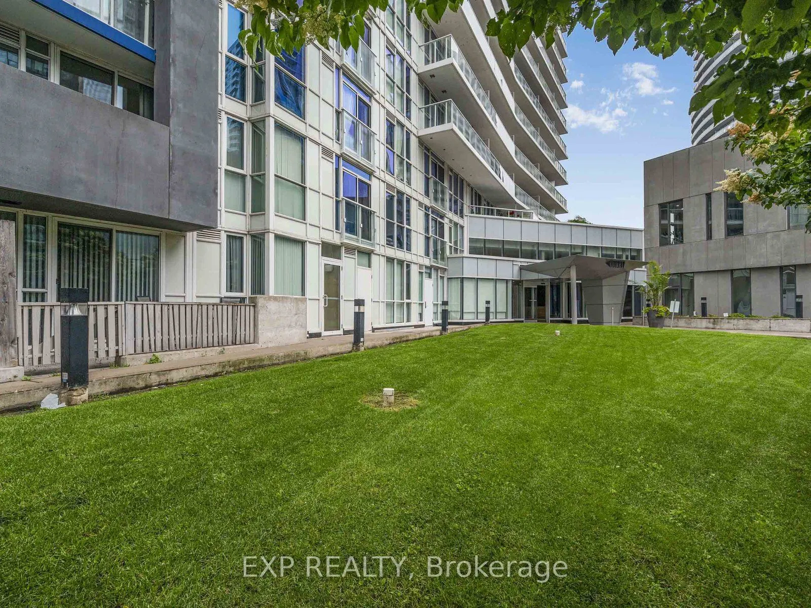75 Queens Wharf Road, #116