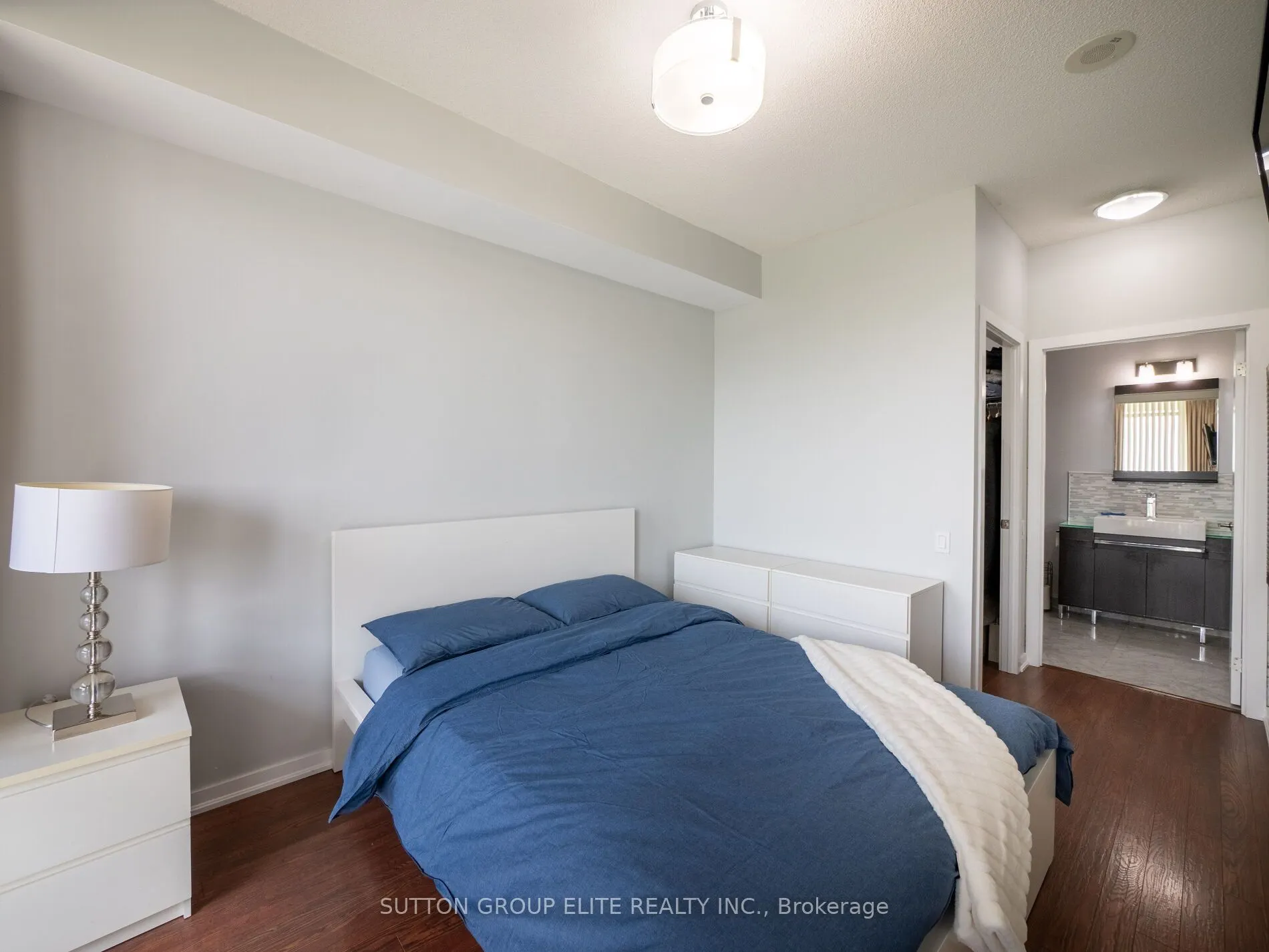30 Canterbury Place, #515