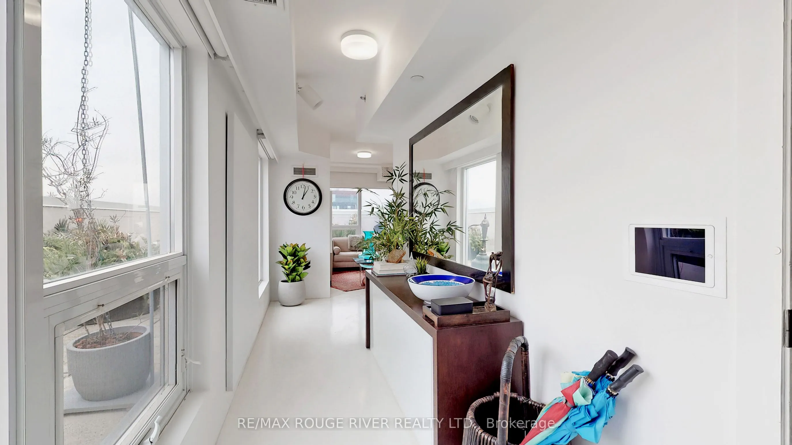 701 Sheppard Avenue W, #702