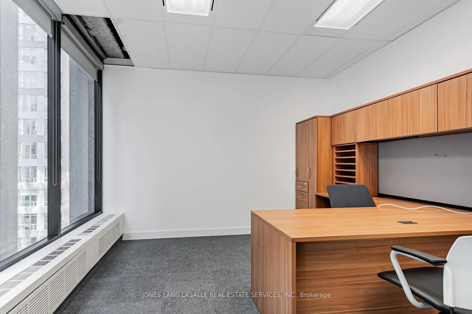 10 King Street E, #1401
