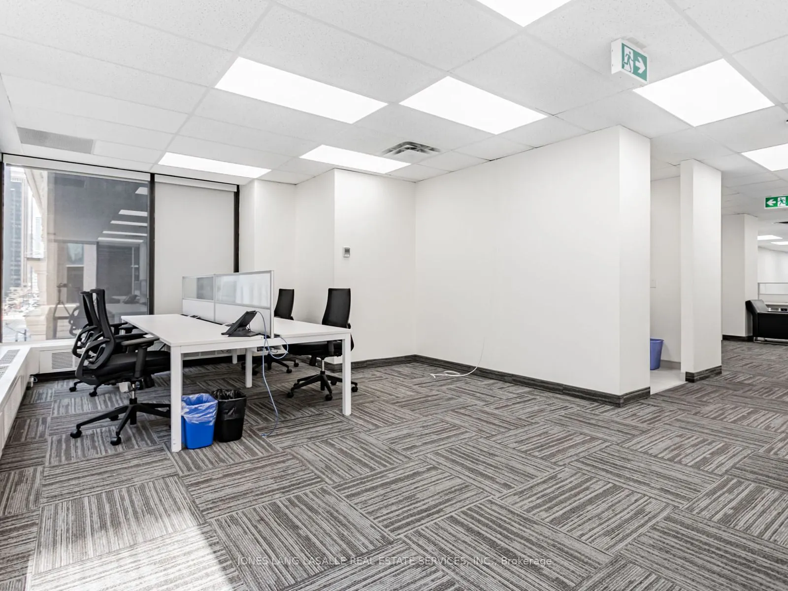 10 King Street E, #400