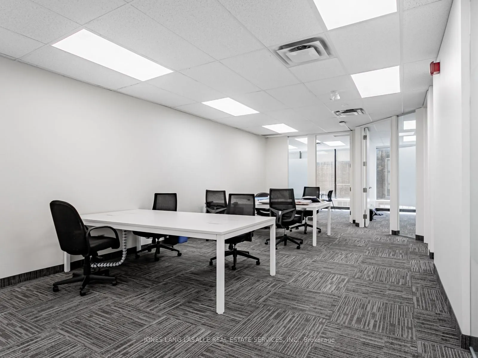 10 King Street E, #400