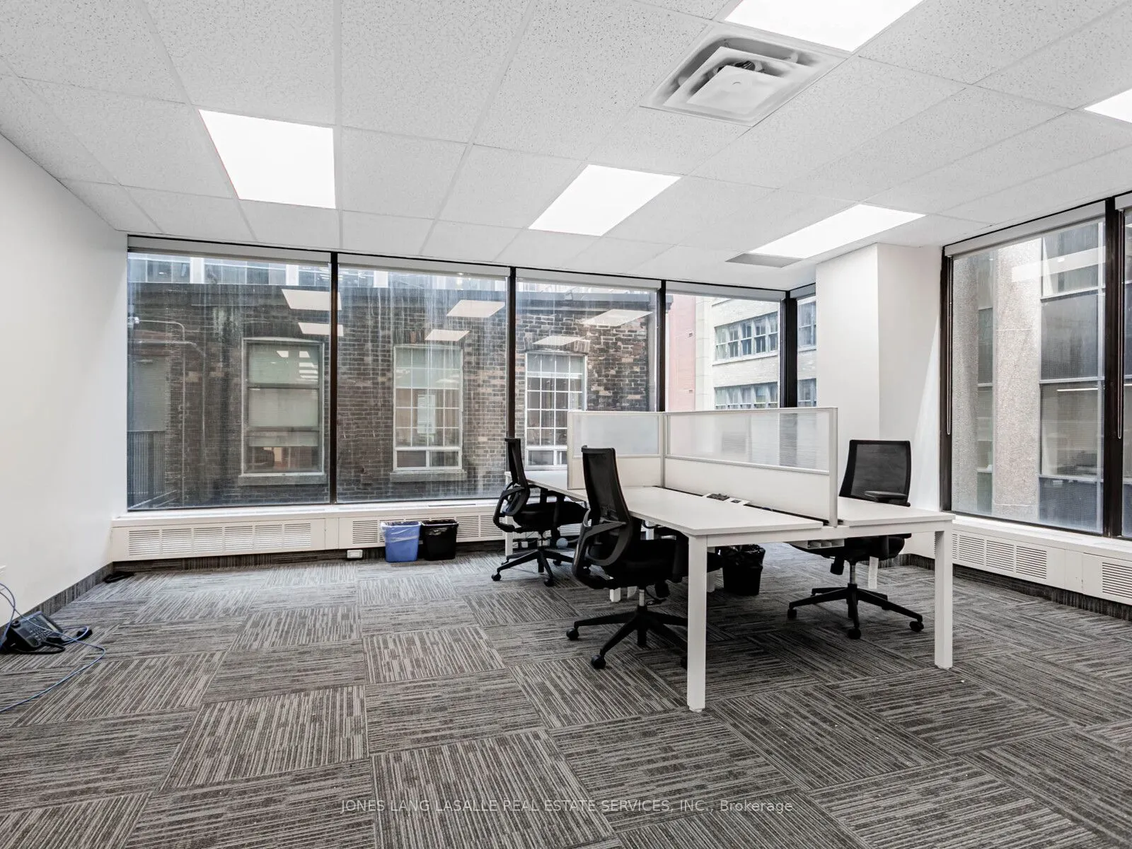 10 King Street E, #400