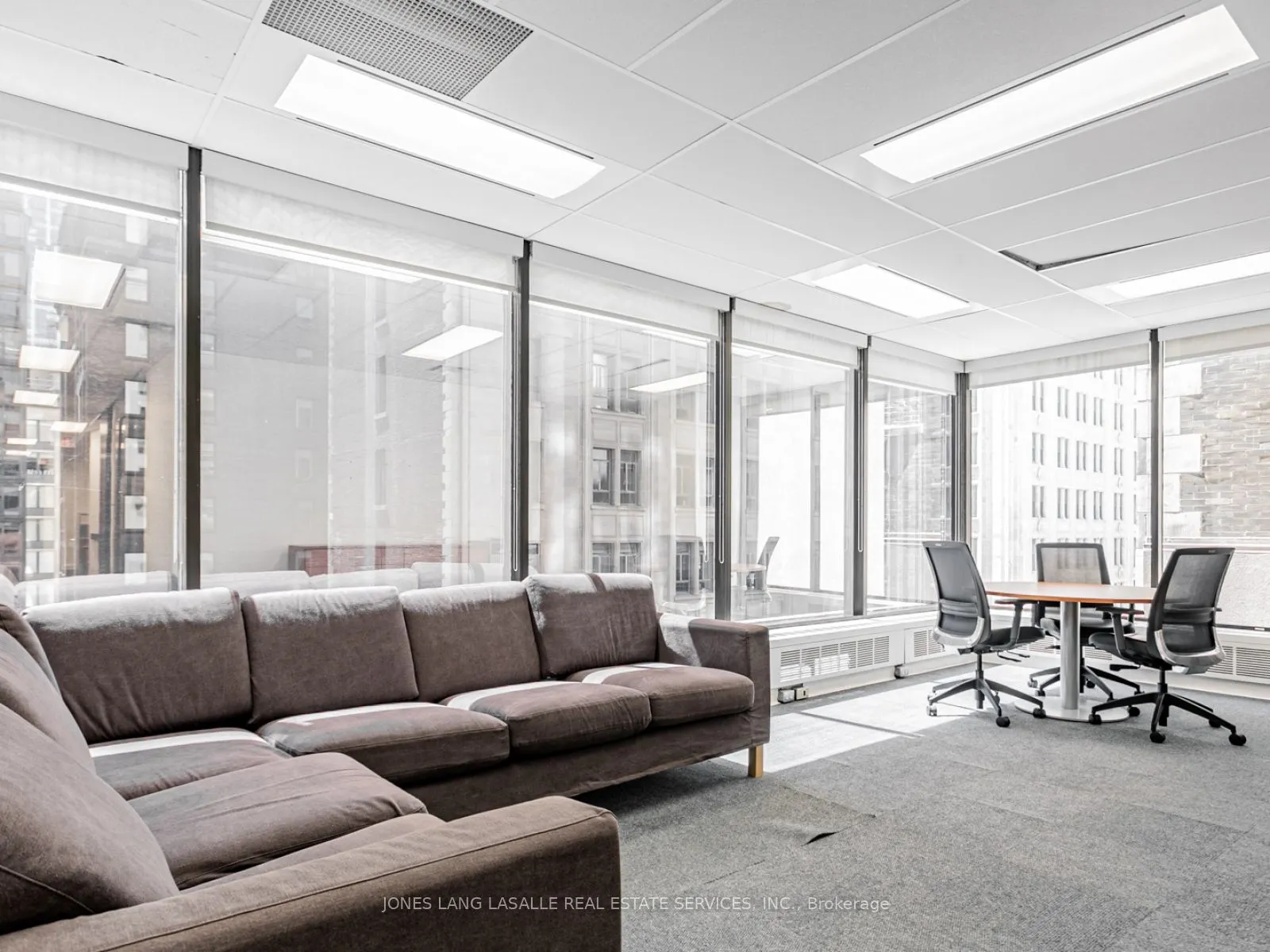 10 King Street E, #801