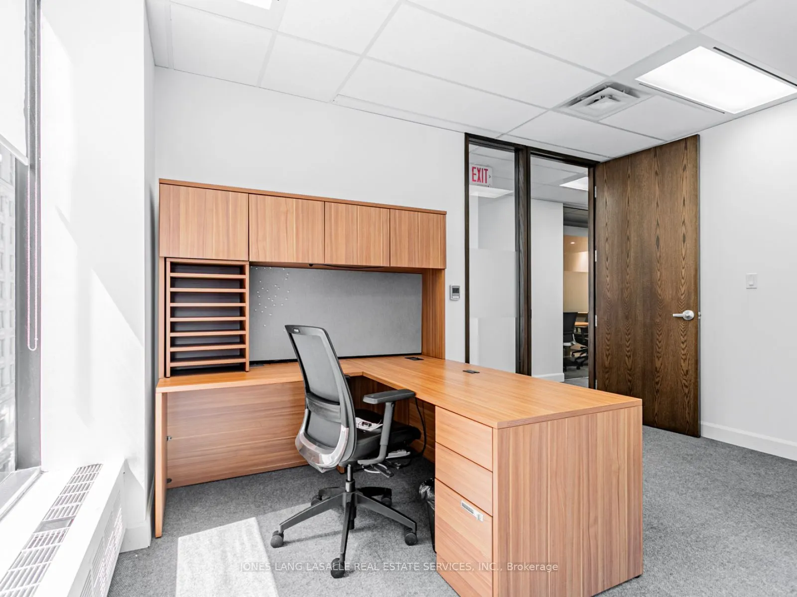 10 King Street E, #801