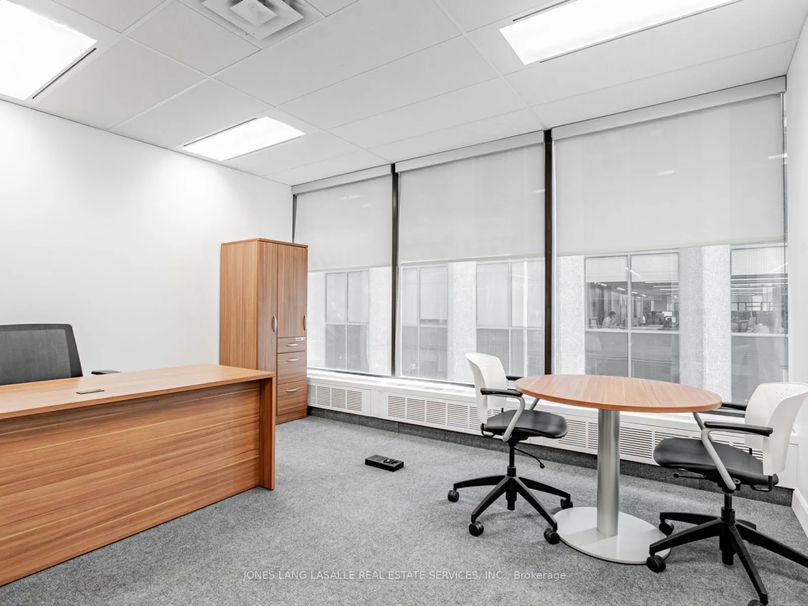 10 King Street E, #801