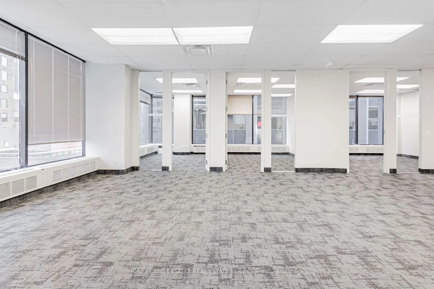 10 King Street E, #1250