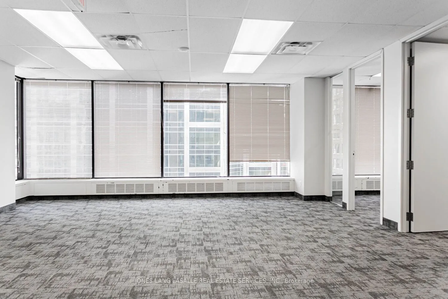 10 King Street E, #1250
