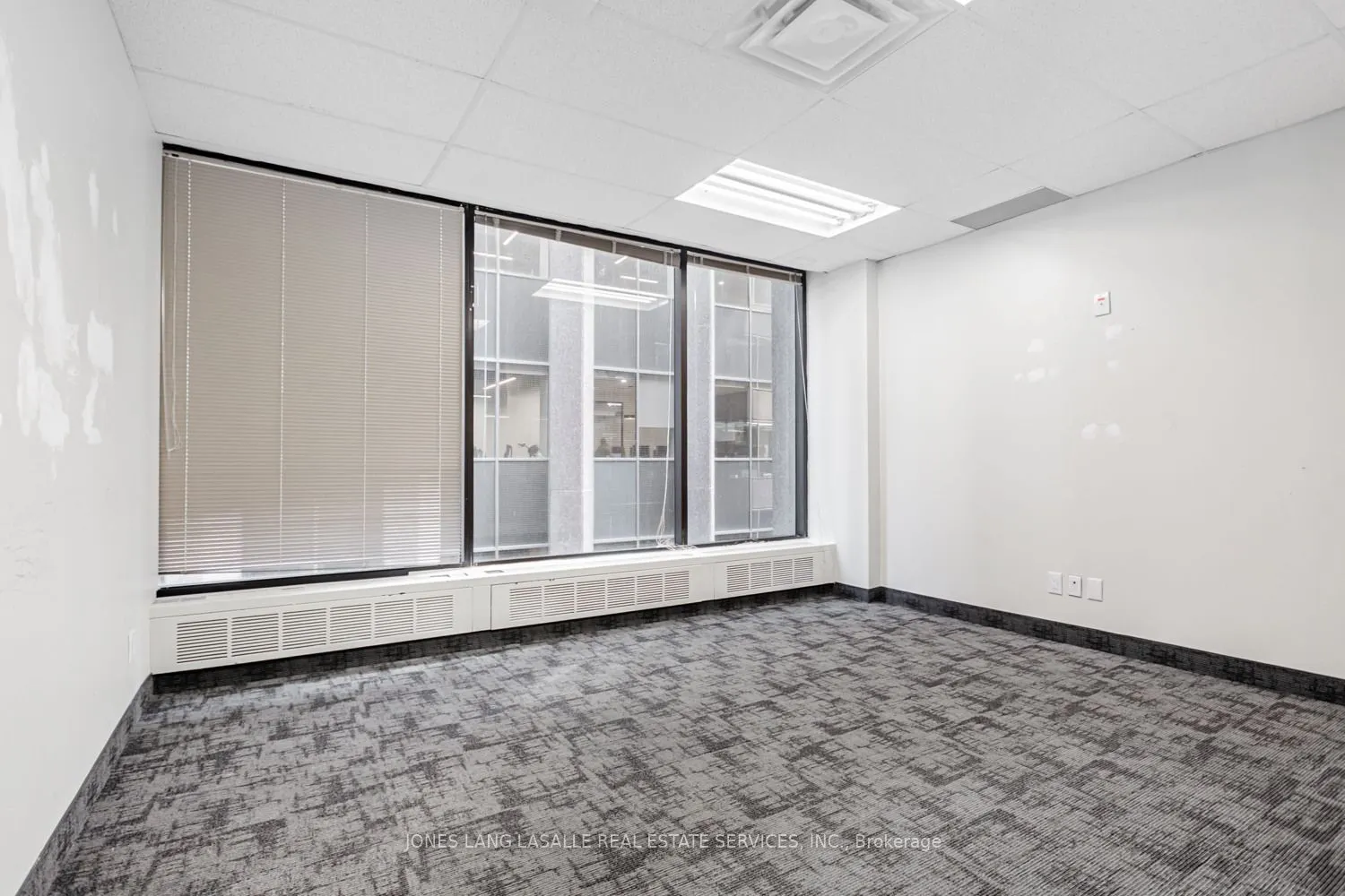 10 King Street E, #1250