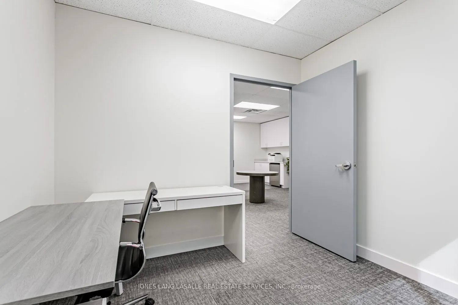 10 King Street E, #1200