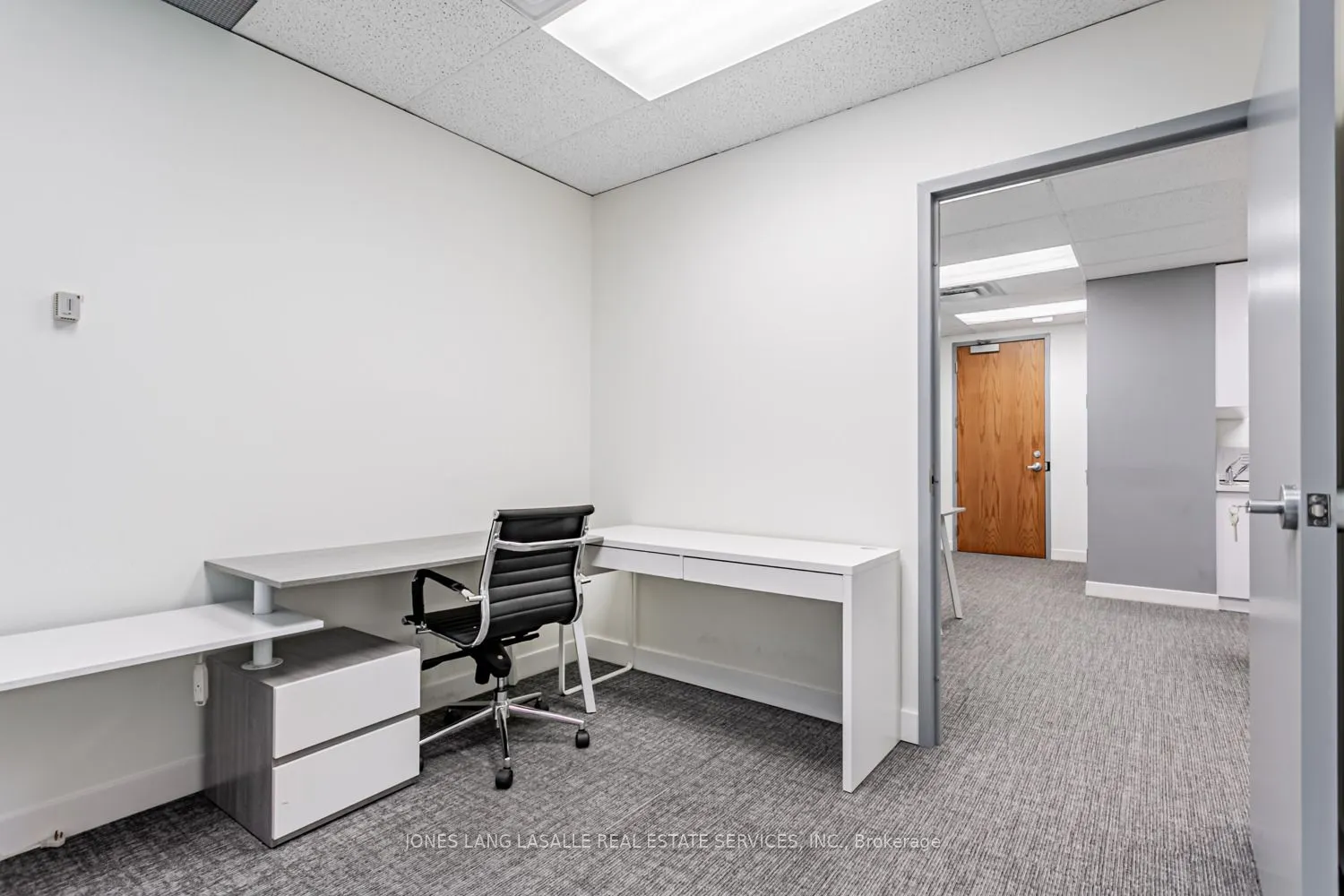 10 King Street E, #1200