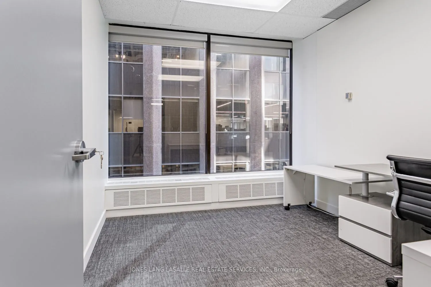 10 King Street E, #1200
