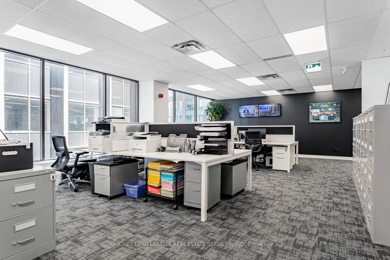 10 King Street E, #1100