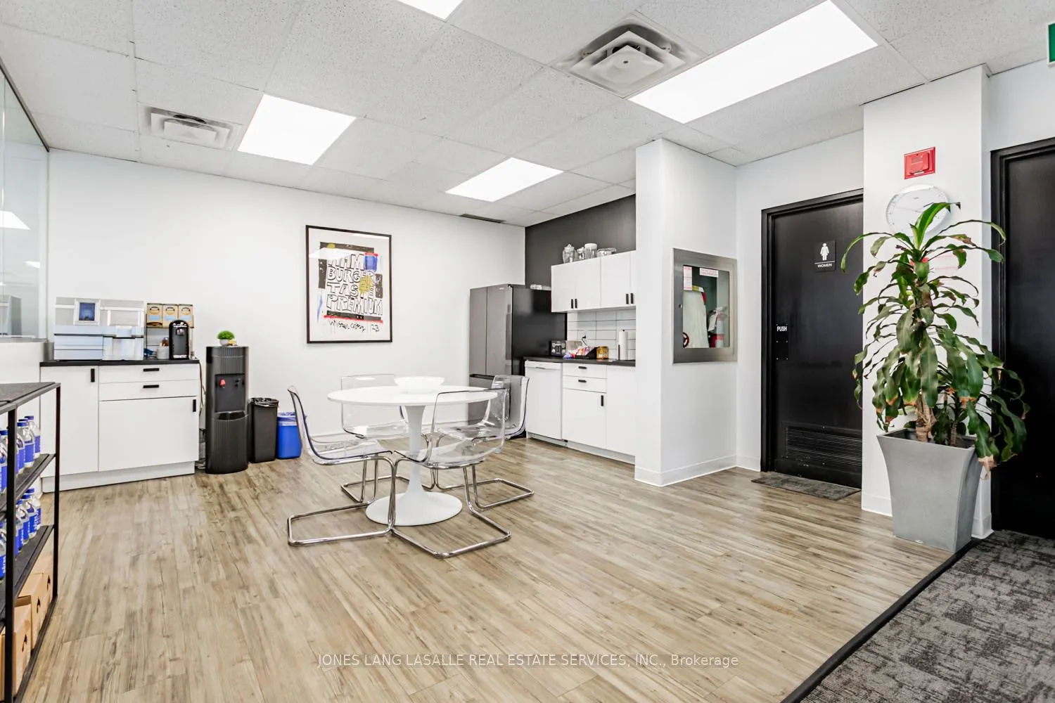 10 King Street E, #1100
