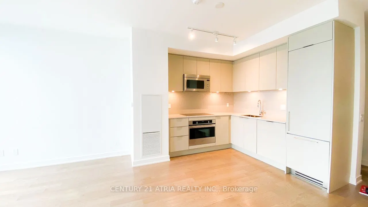 20 Lombard St Street, #3709