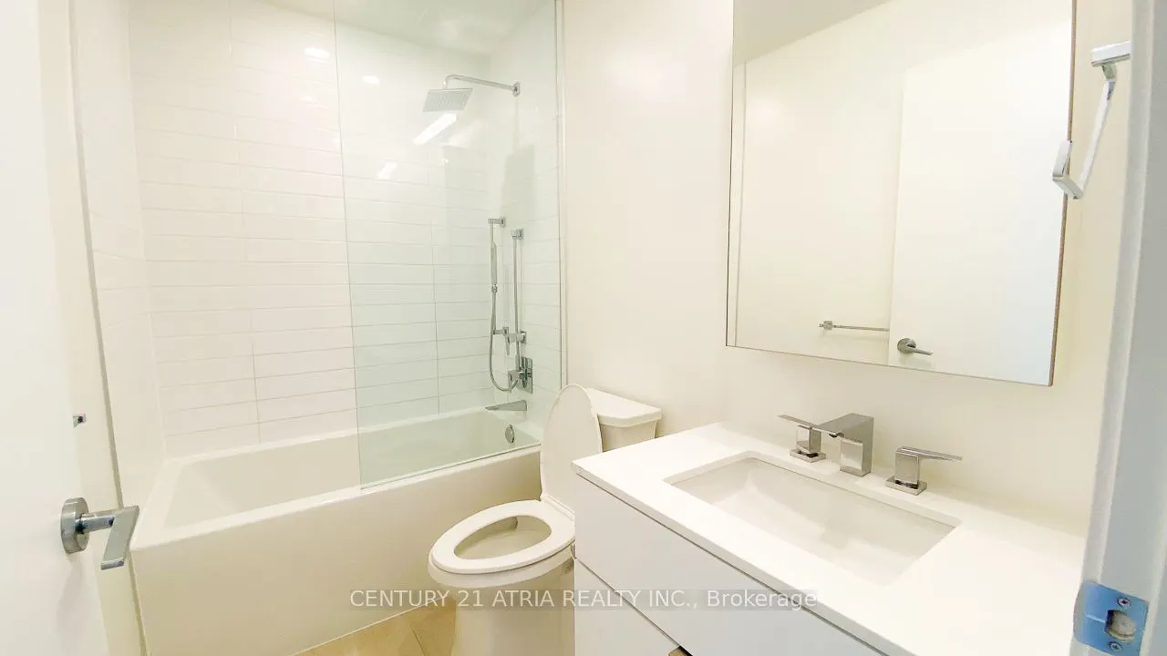 20 Lombard St Street, #3709