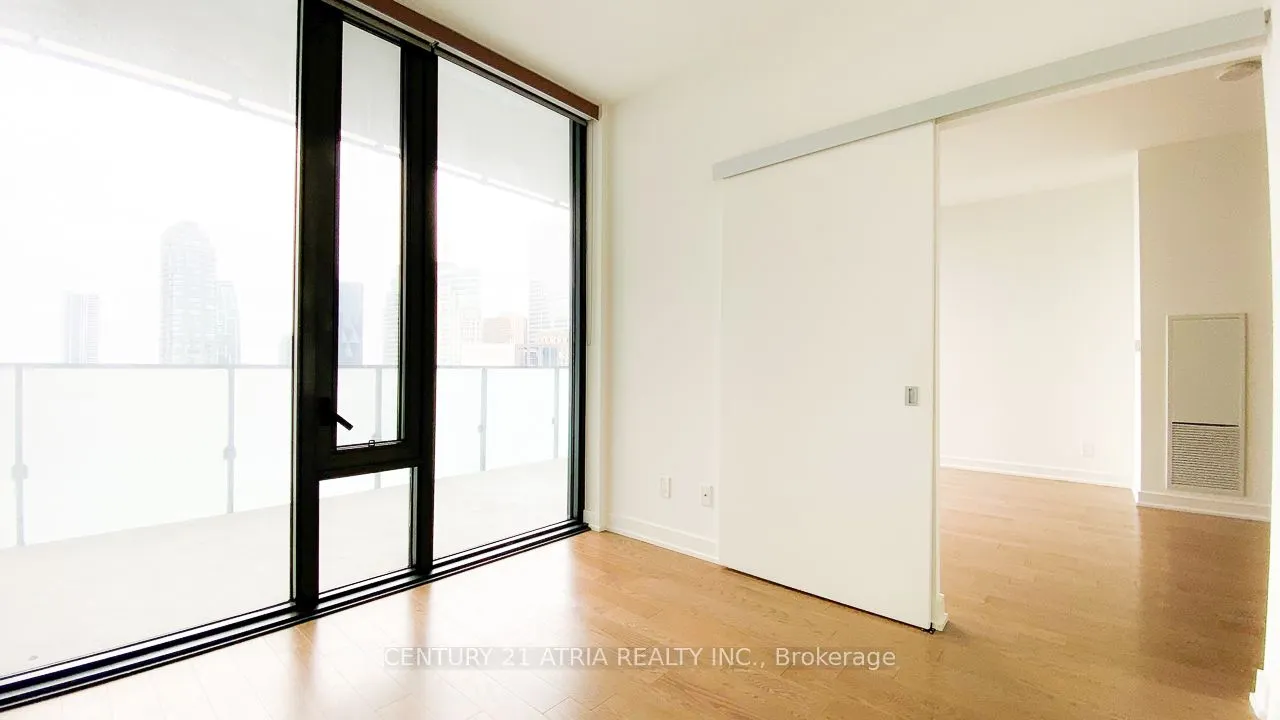20 Lombard St Street, #3709