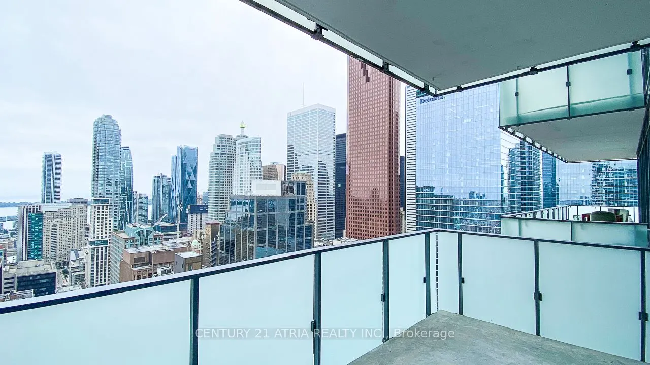 20 Lombard St Street, #3709