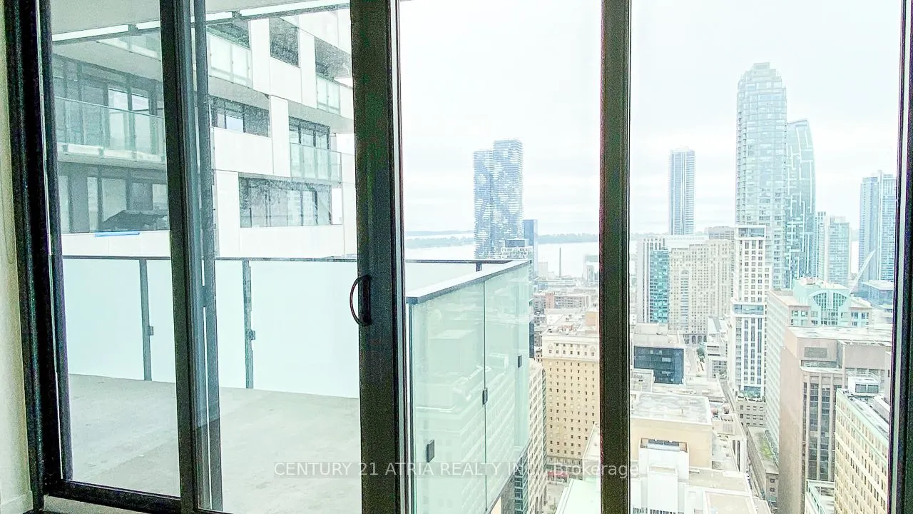 20 Lombard St Street, #3709