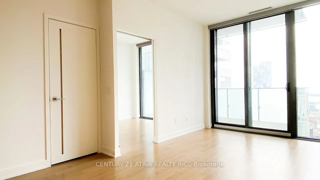 20 Lombard St Street, #3709