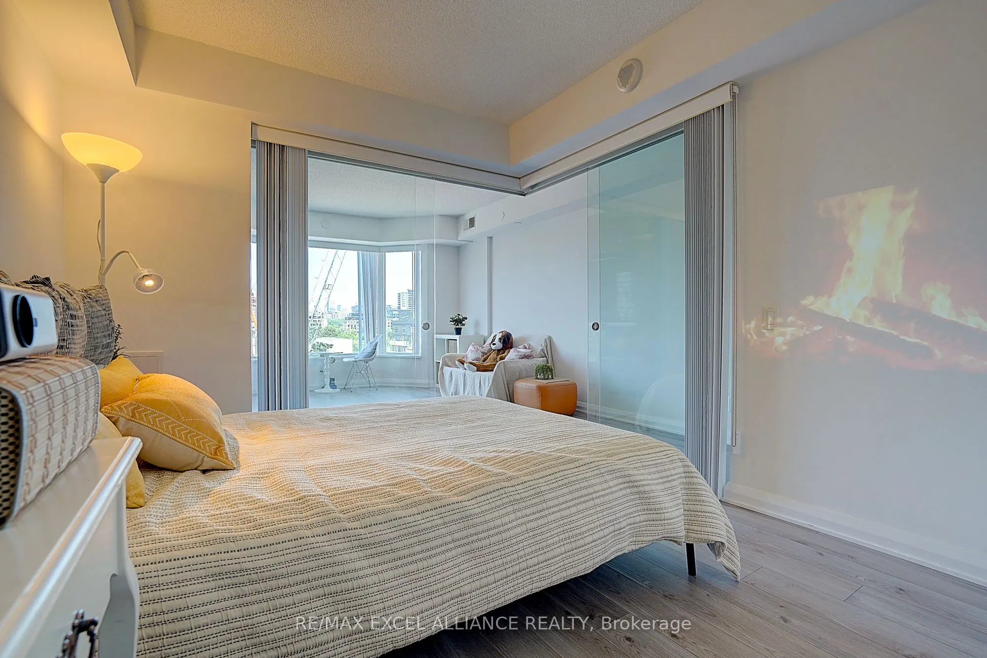 155 Yorkville Avenue, #801