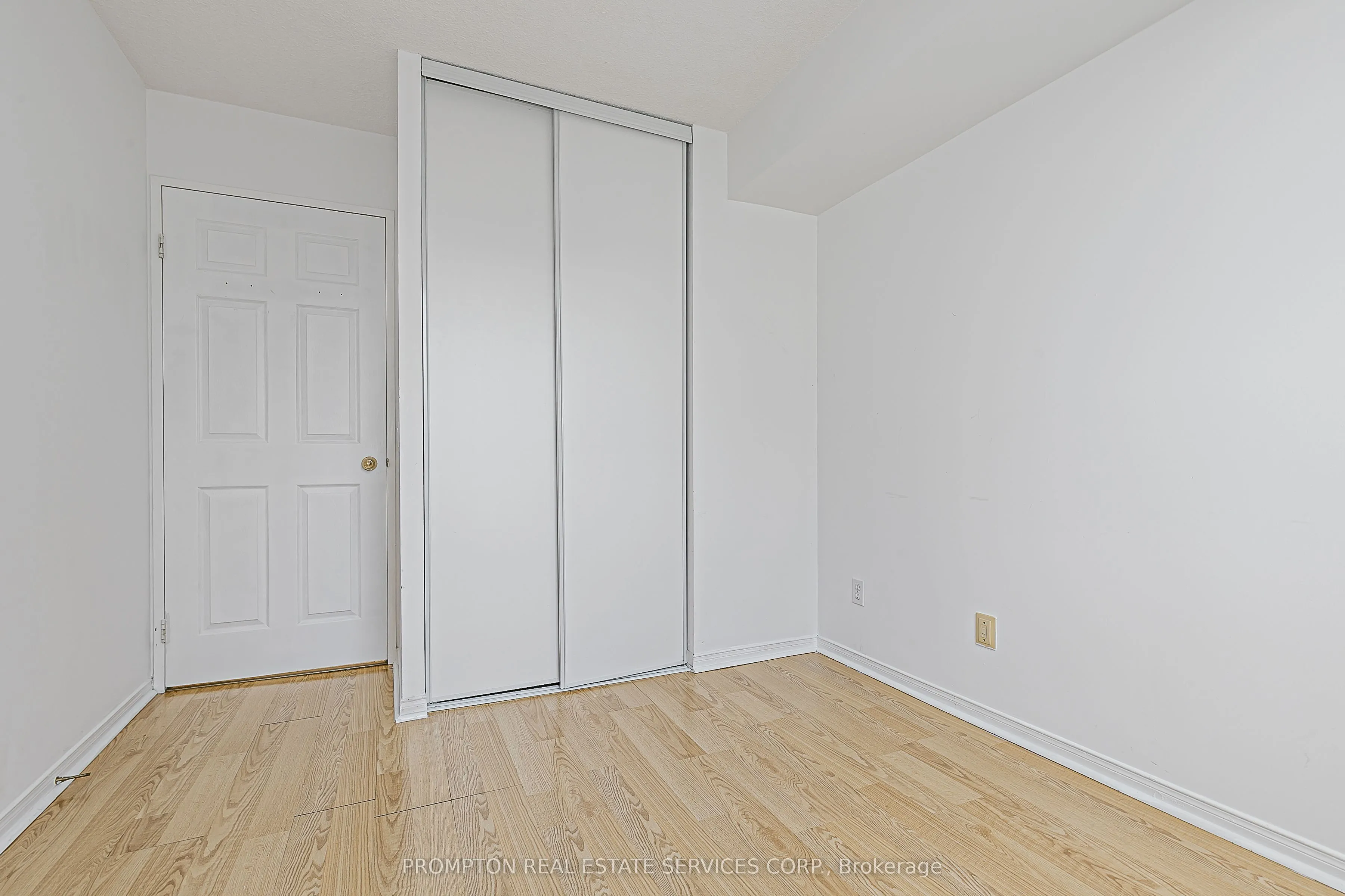 238 Doris Avenue, #2009