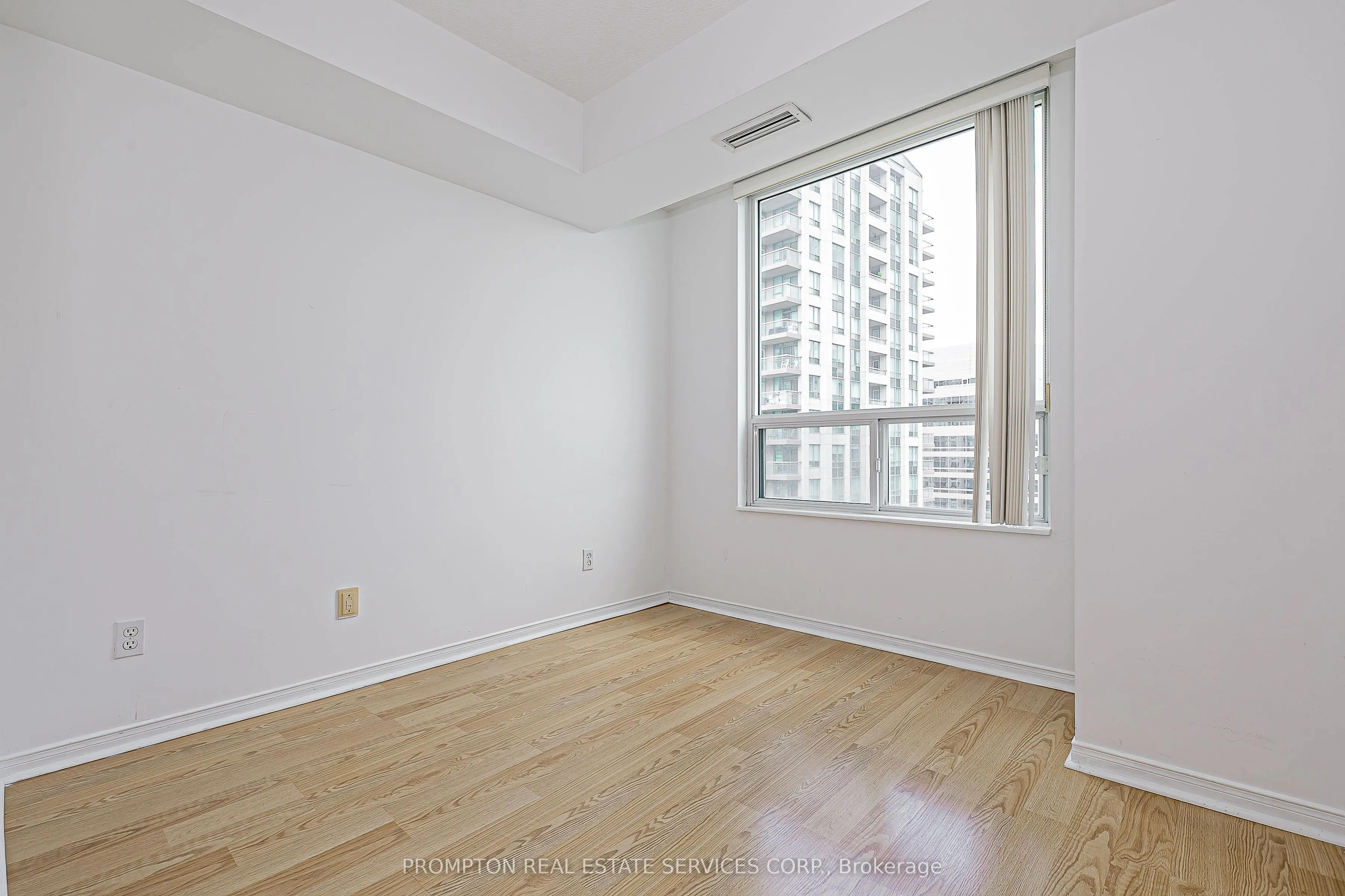 238 Doris Avenue, #2009