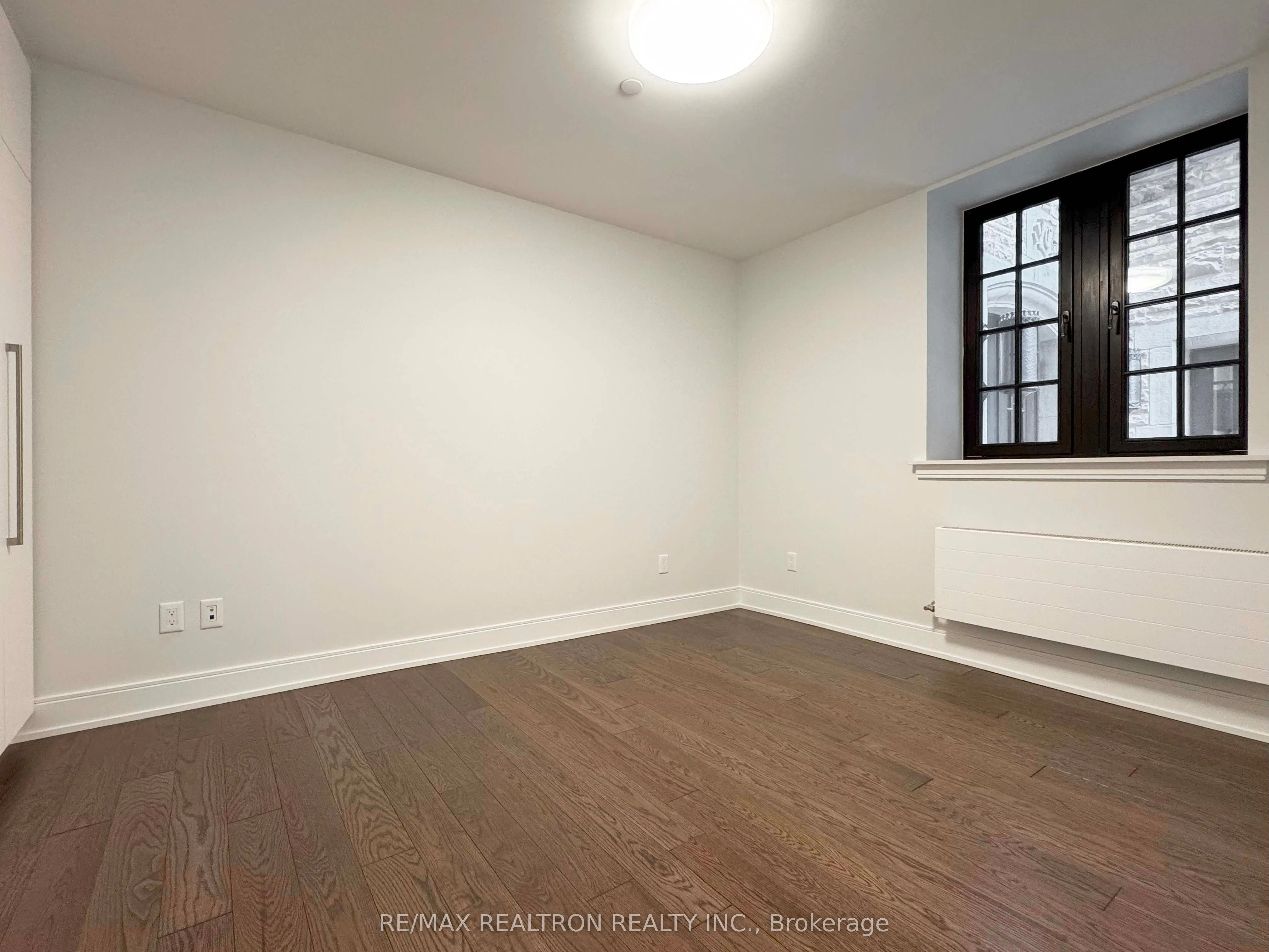 2 Clarendon Avenue, #112