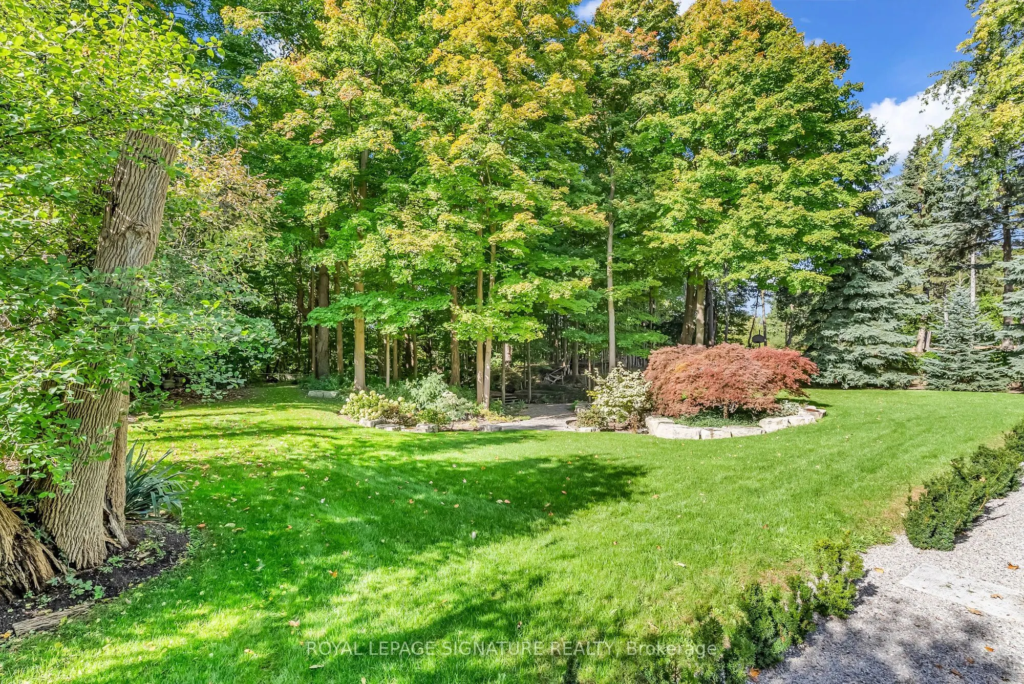 8 Silverdale Crescent