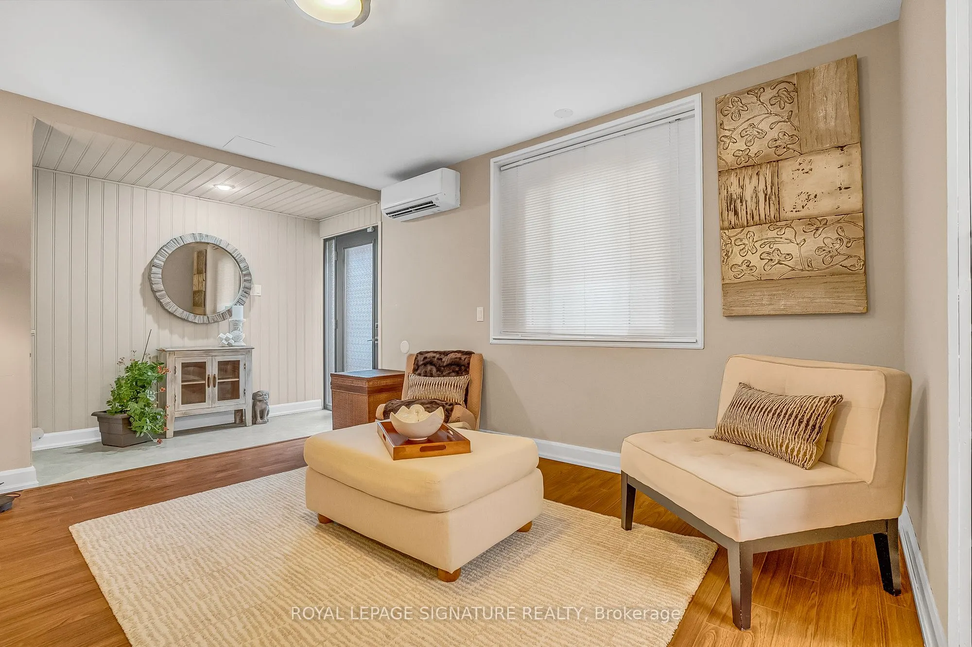8 Silverdale Crescent