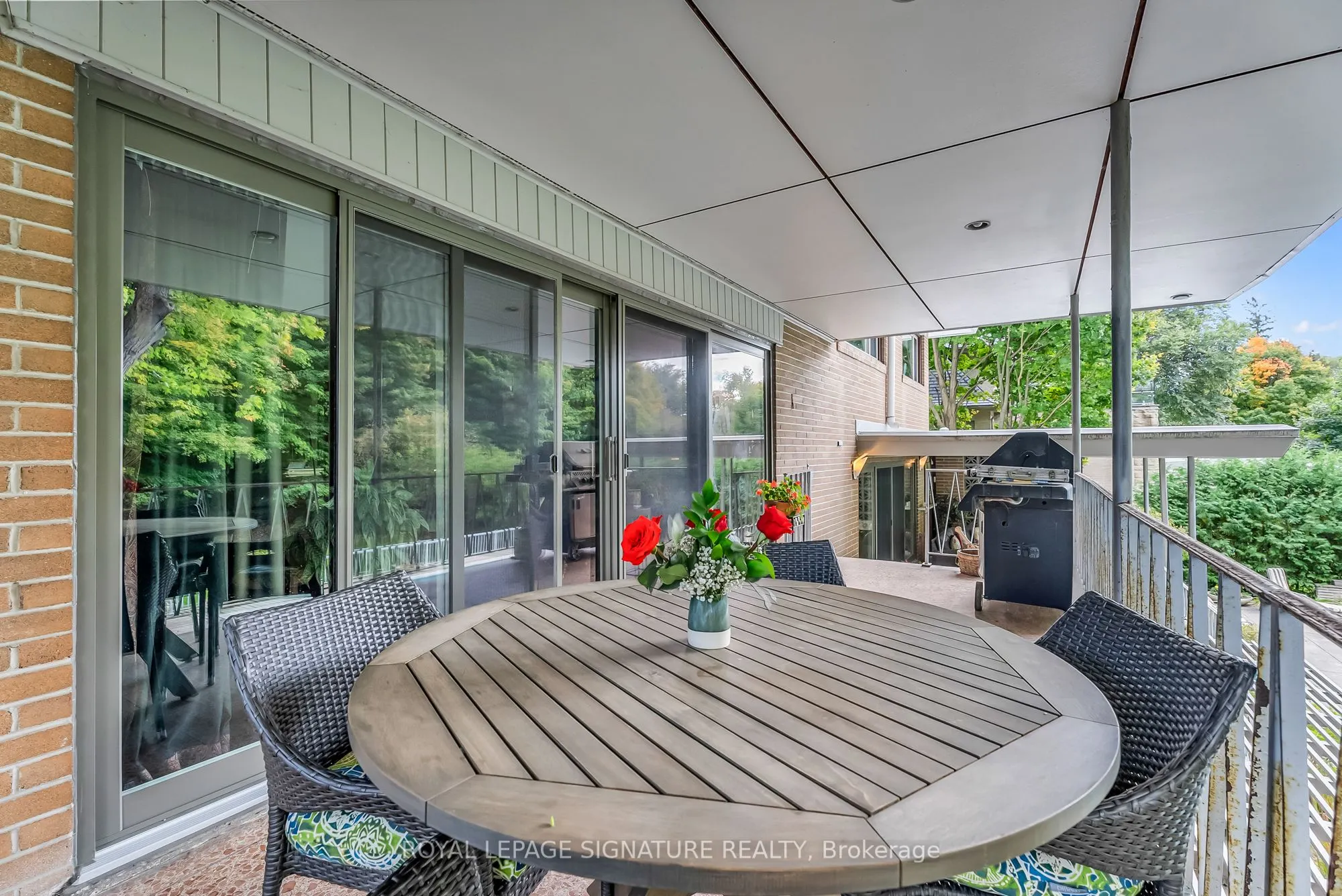 8 Silverdale Crescent