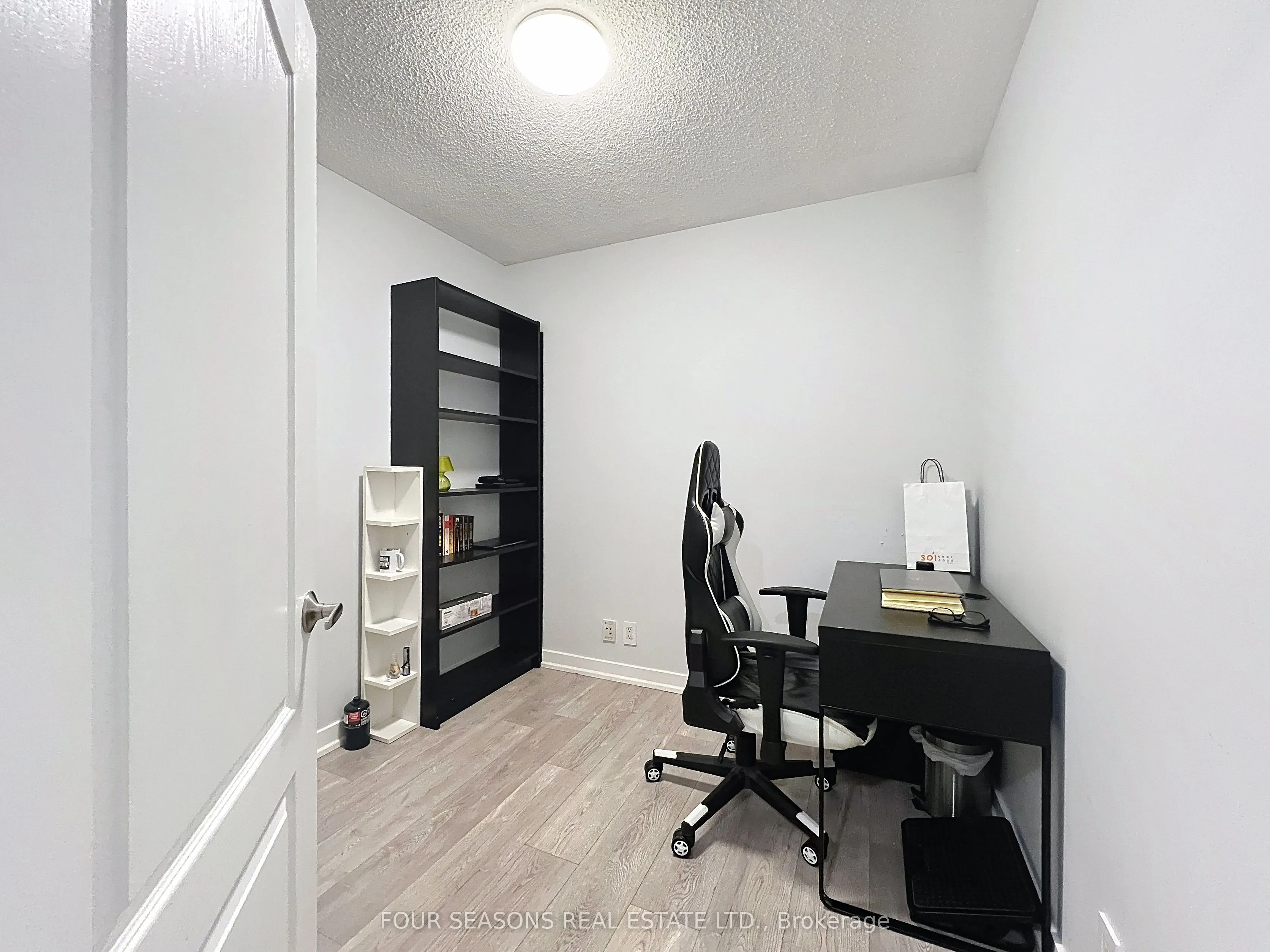 381 Front Street W, #310
