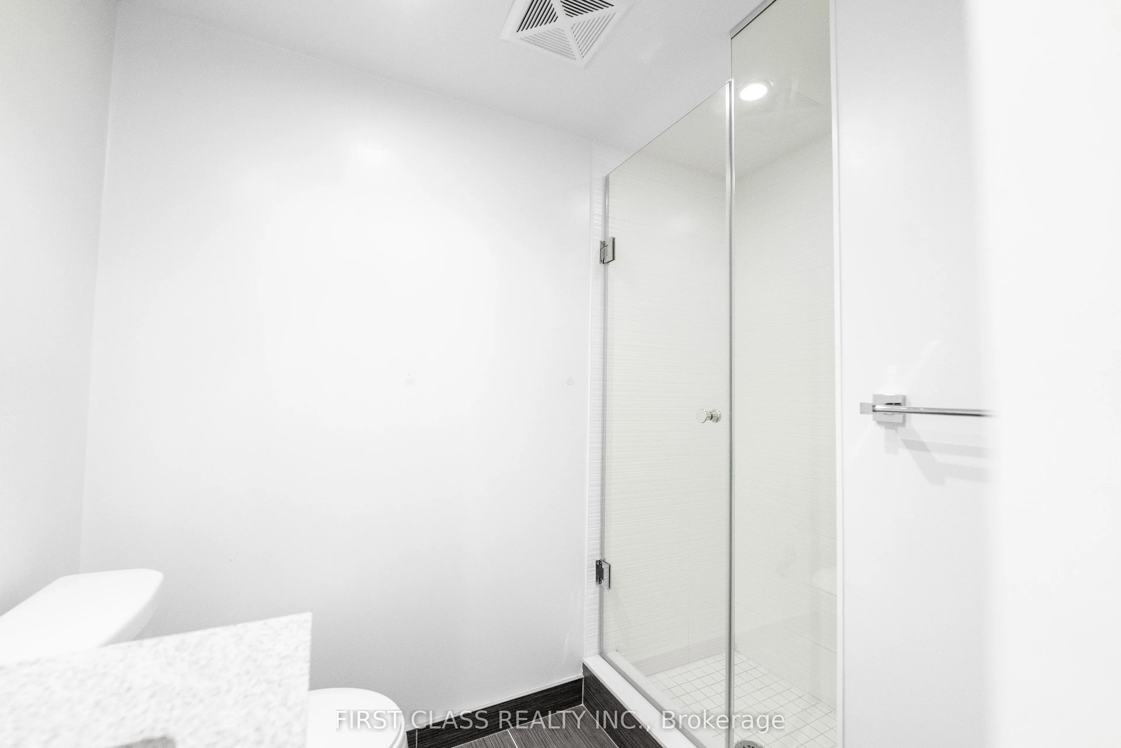 525 Adelaide Street W, #1022