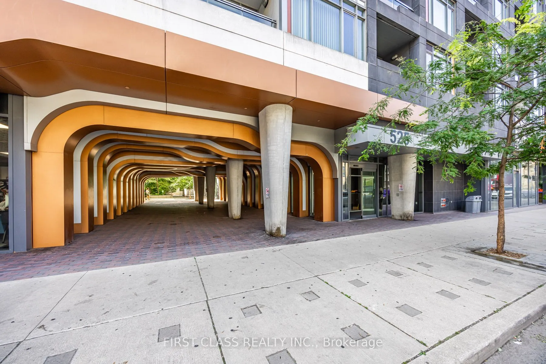 525 Adelaide Street W, #1022