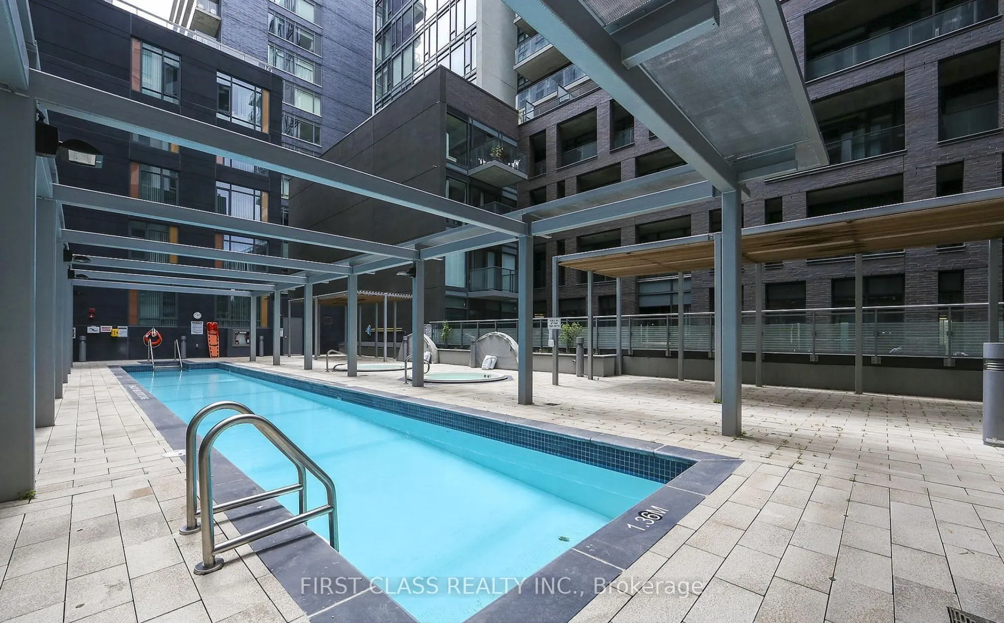 525 Adelaide Street W, #1022