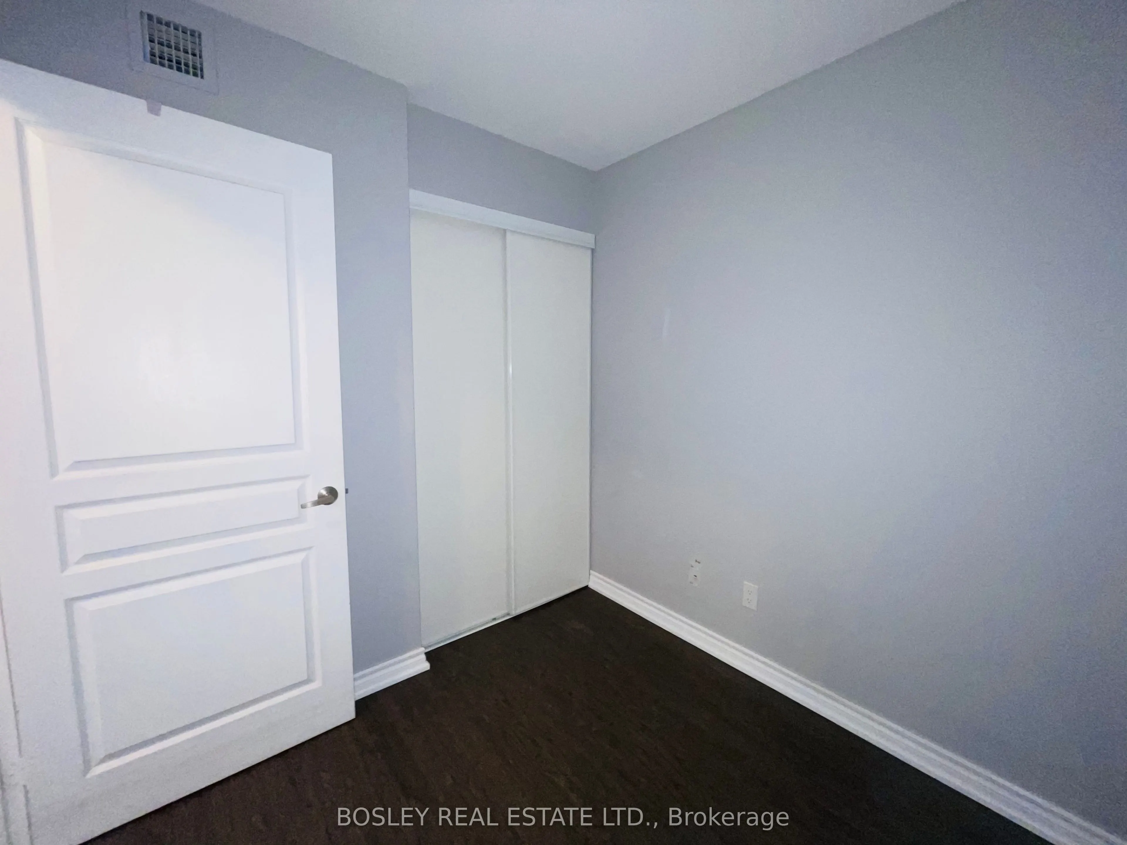 323 Richmond Street E, #807