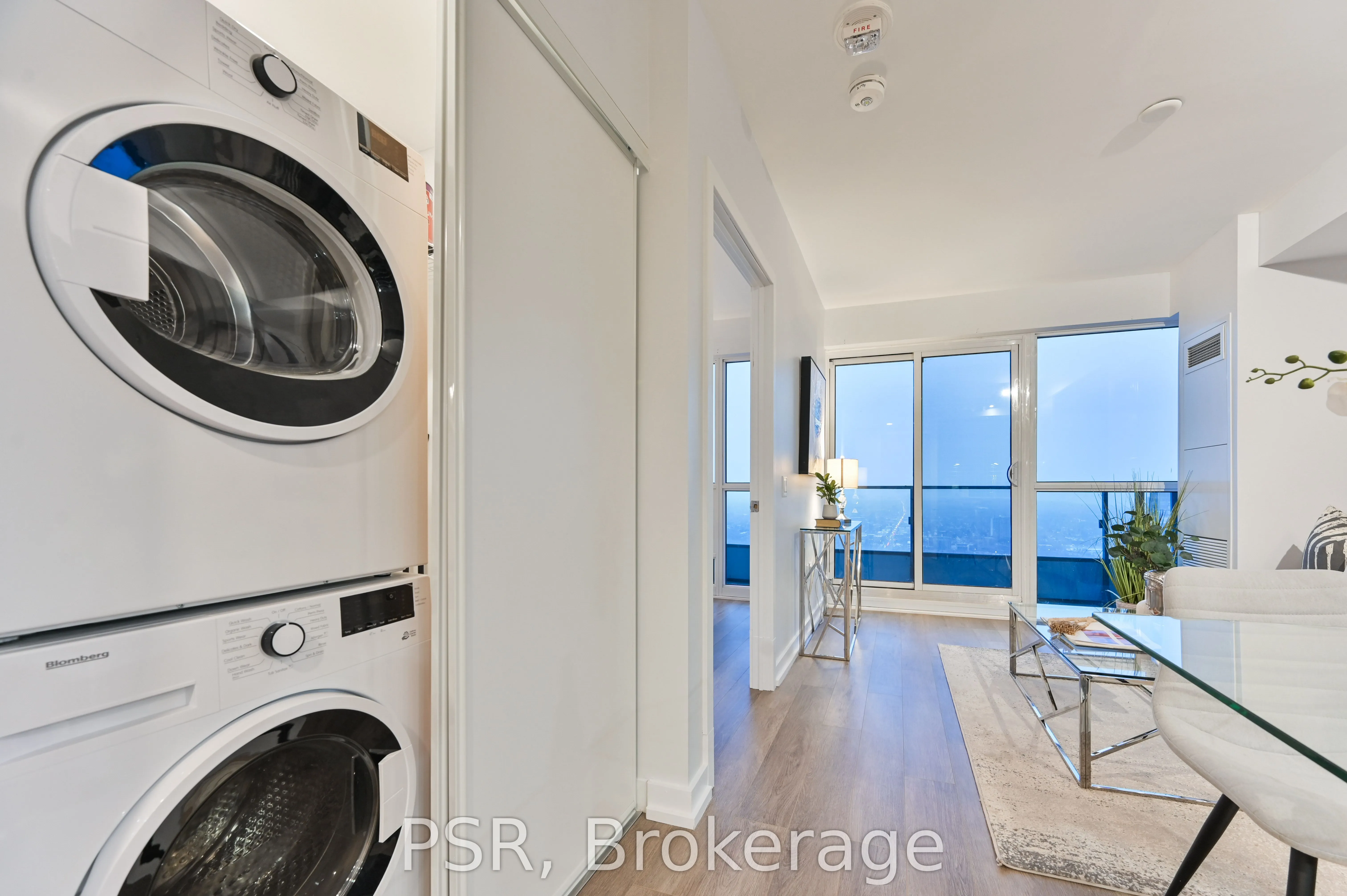 395 Bloor Street E, #4409