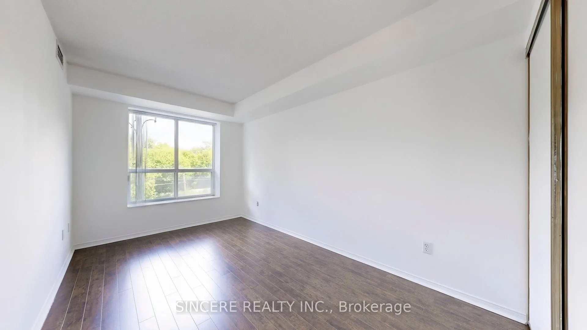 39 Pemberton Avenue, #310