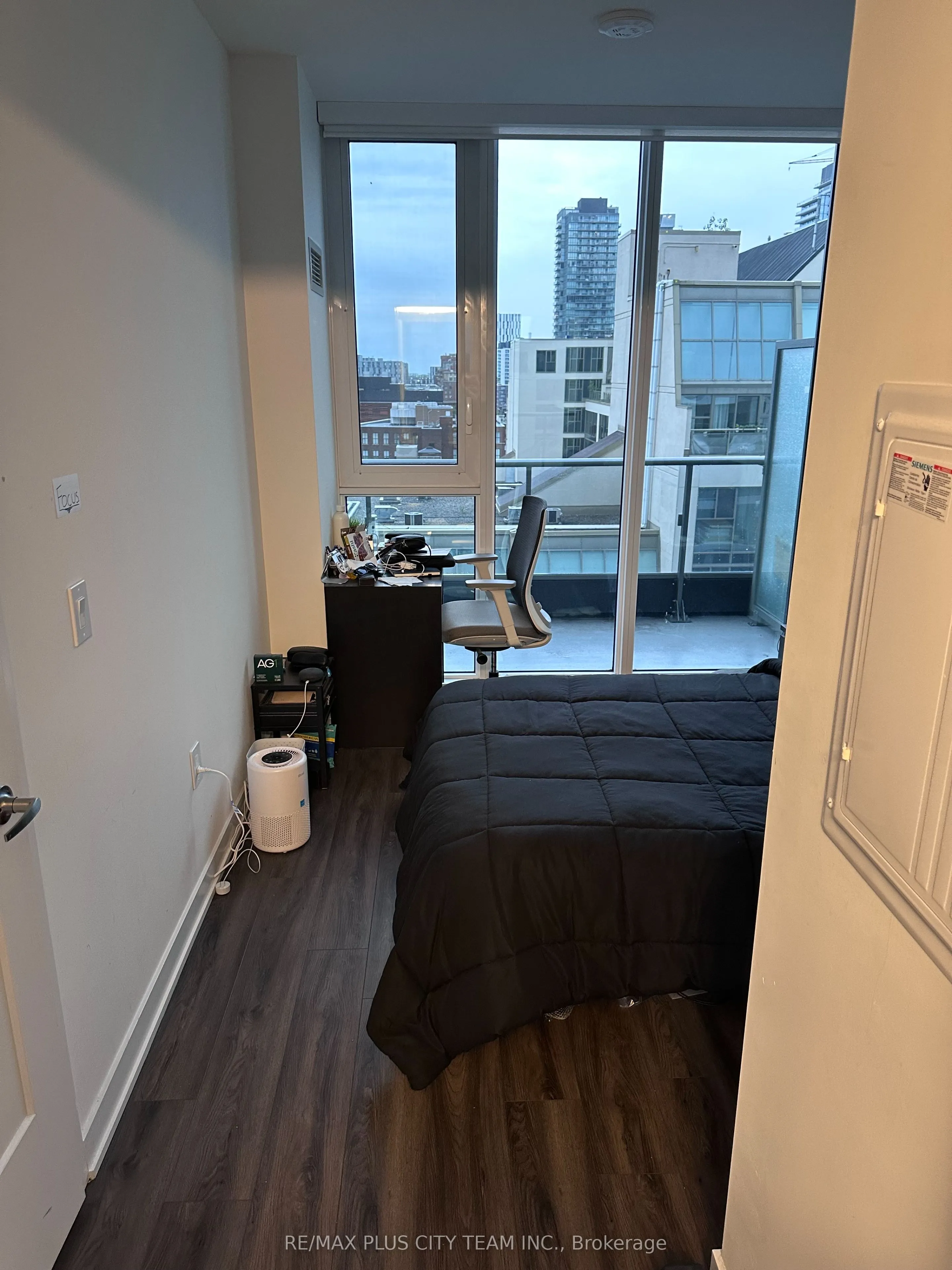 60 Princess Street, #1017 SE