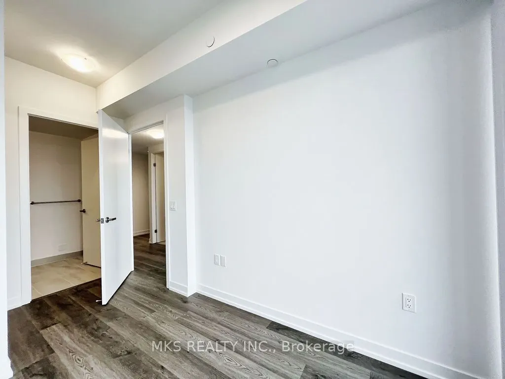 55 Cooper Street N, #7711