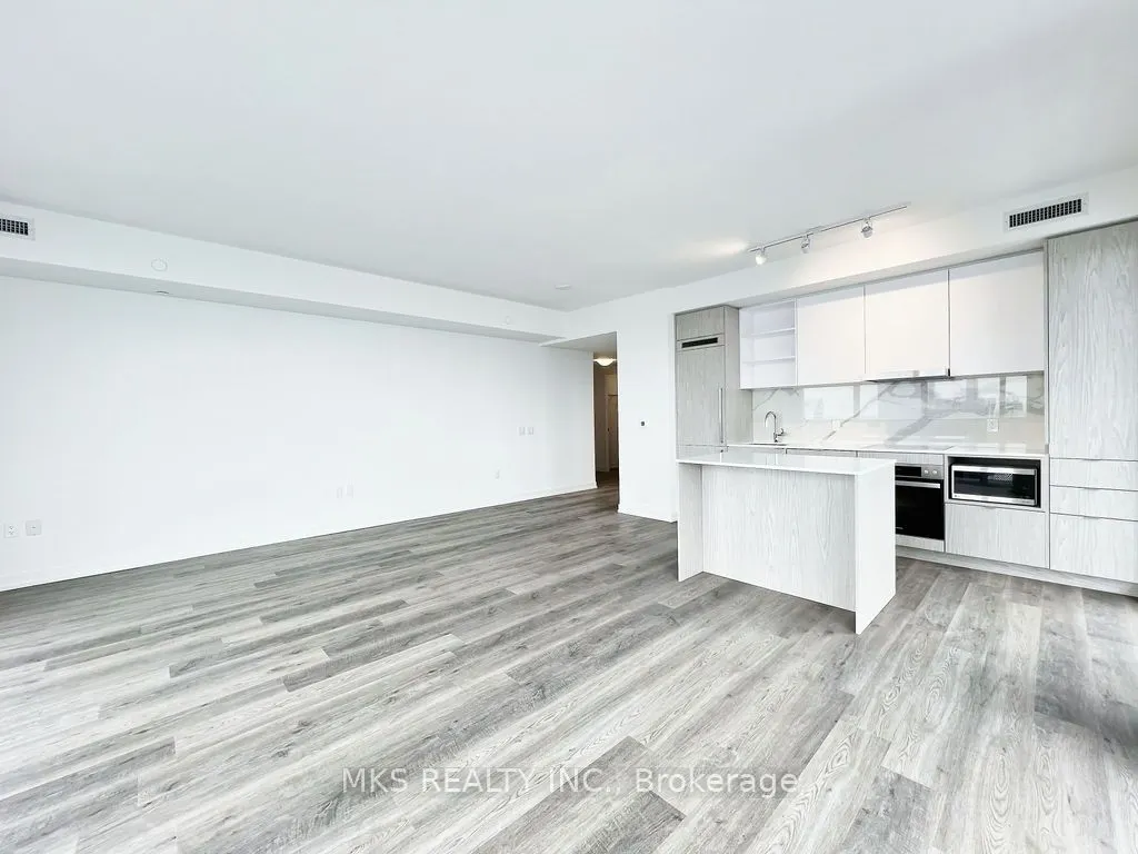 55 Cooper Street N, #7711