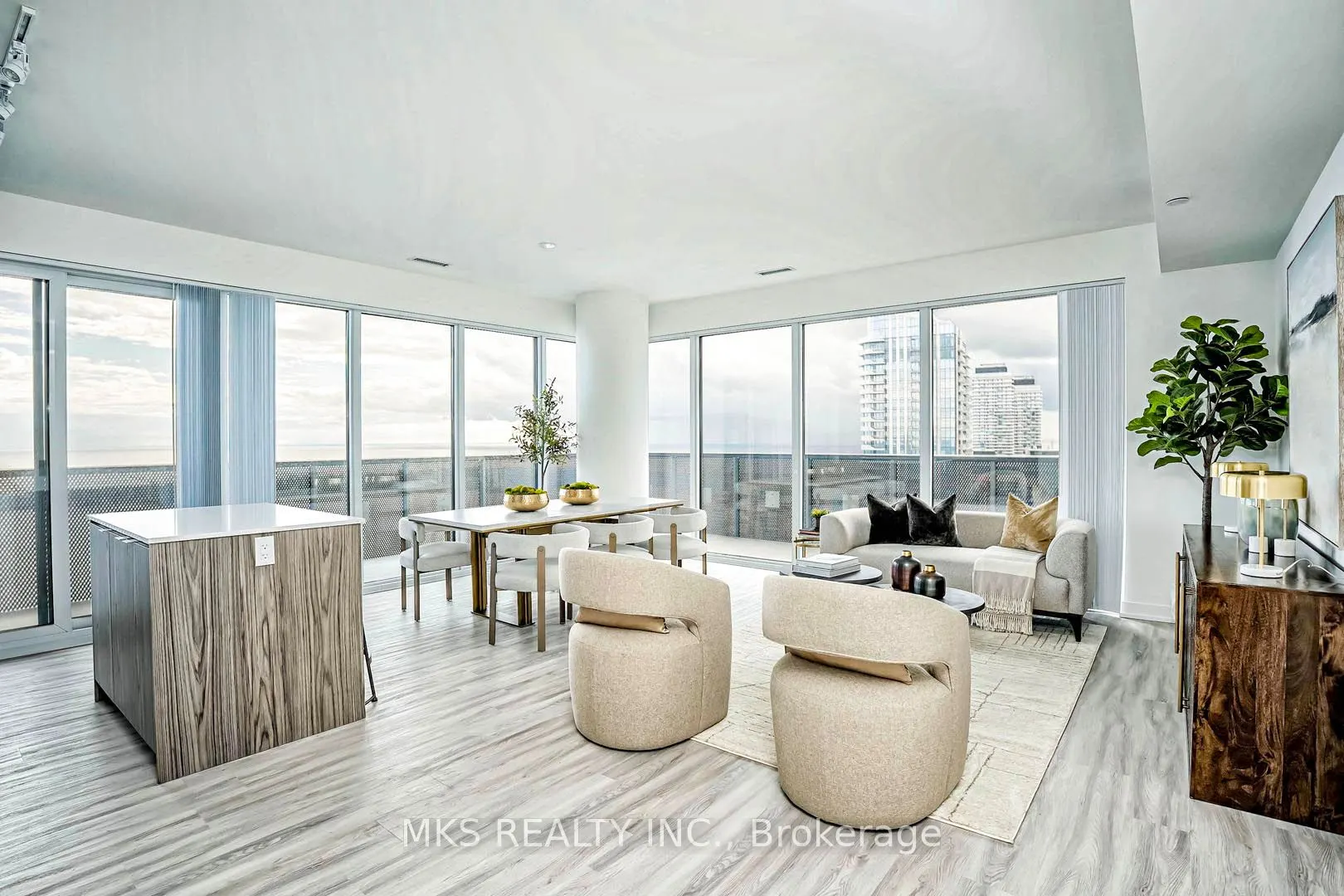 55 Cooper Street N, #7711