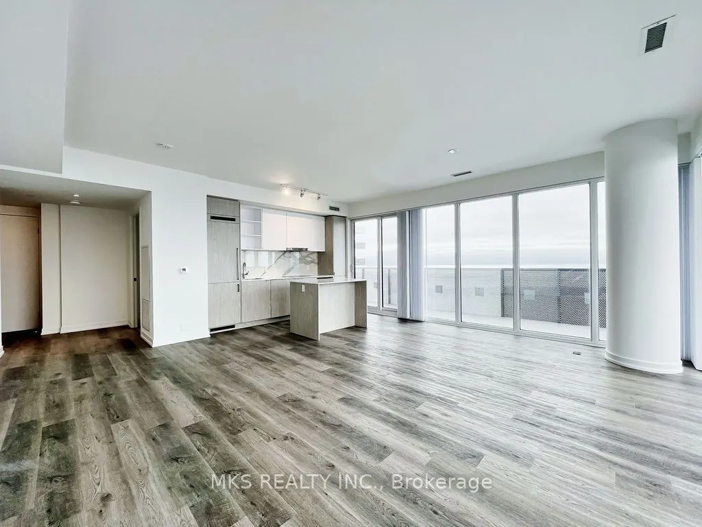 55 Cooper Street N, #7711