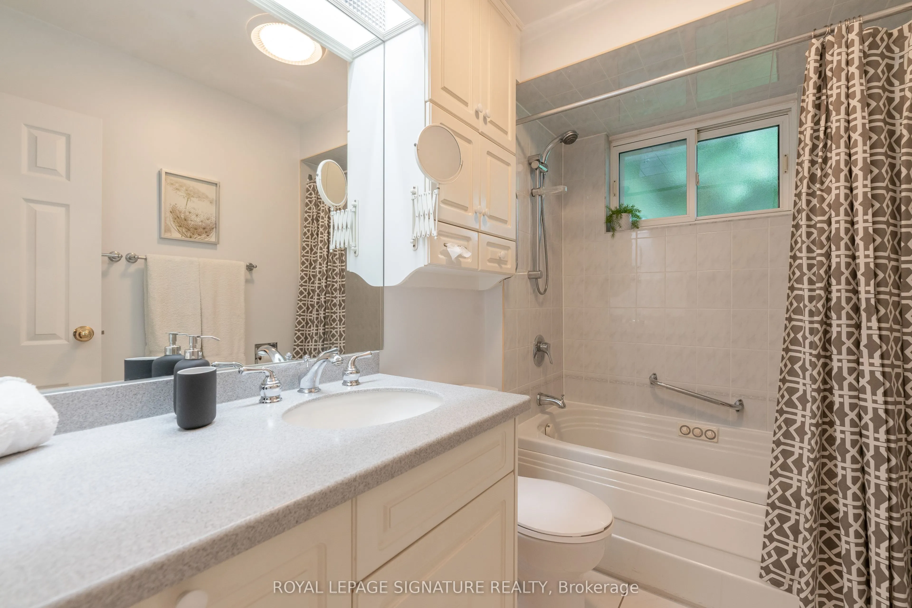 30 Marowyne Drive