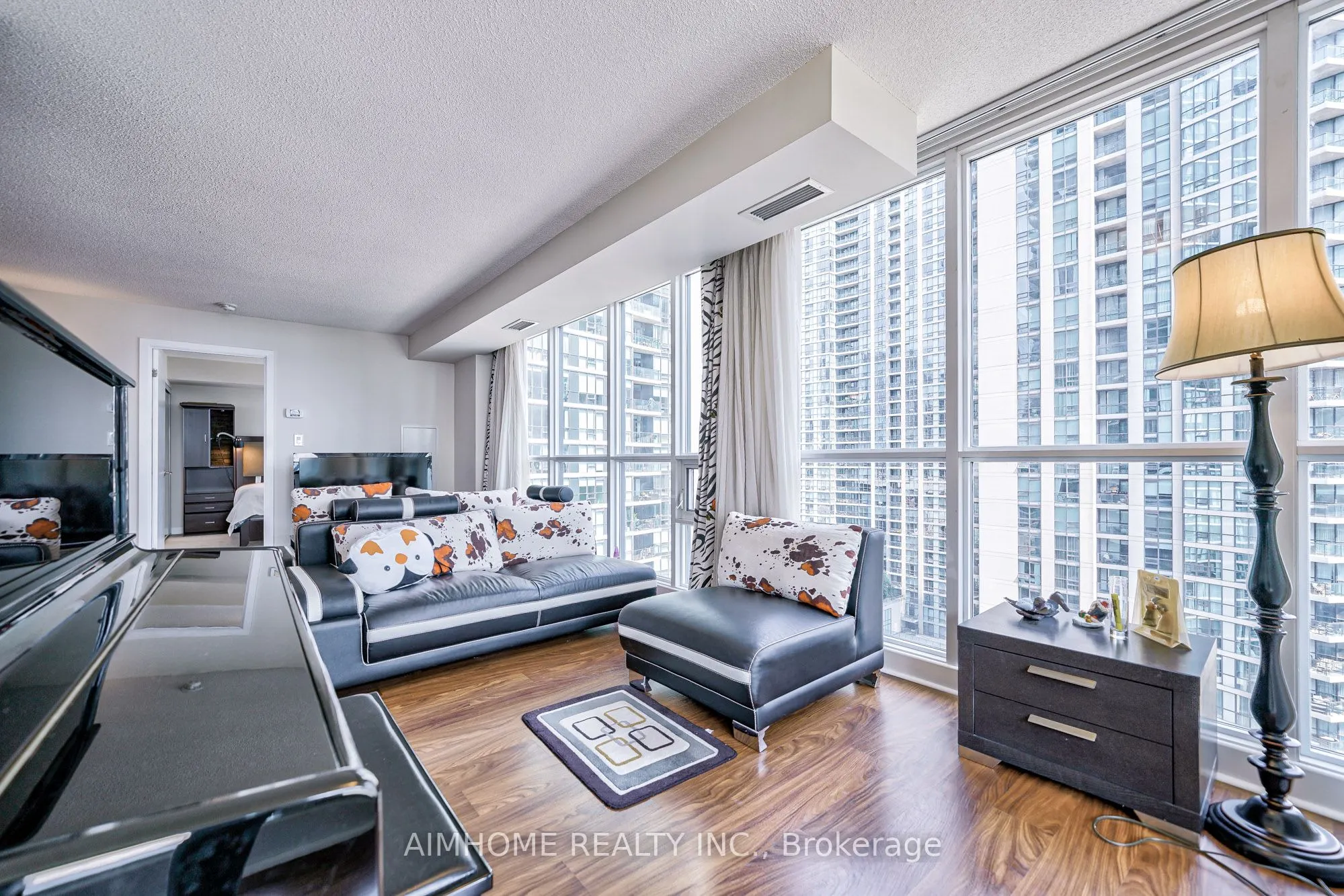 33 Bay Street, #1508