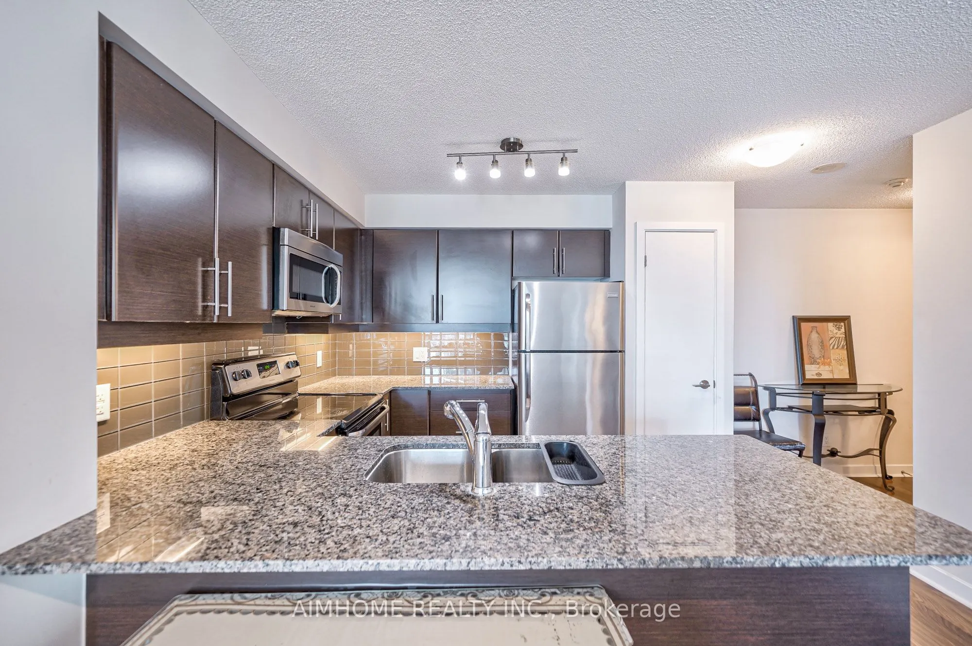 33 Bay Street, #1508
