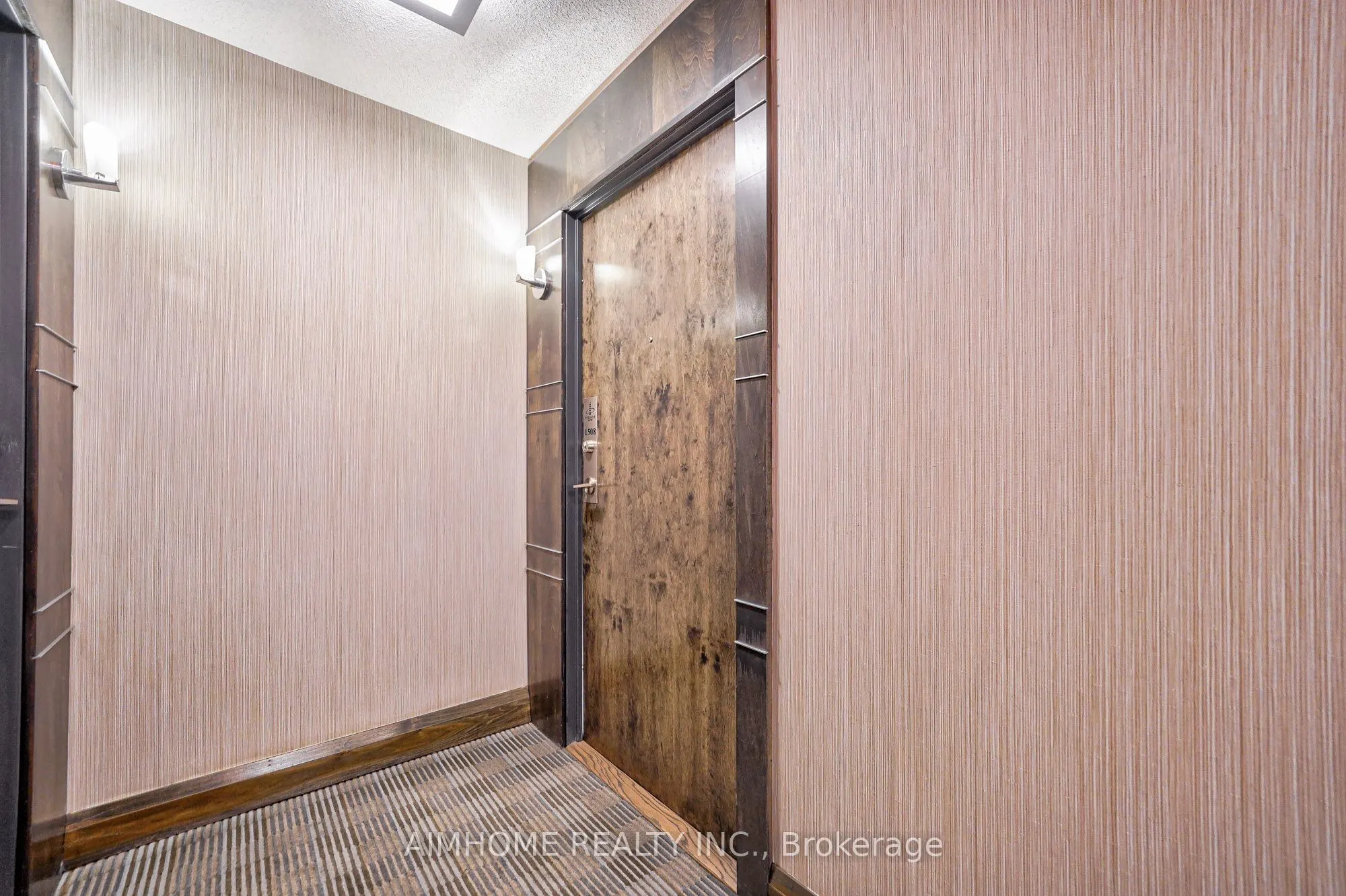 33 Bay Street, #1508