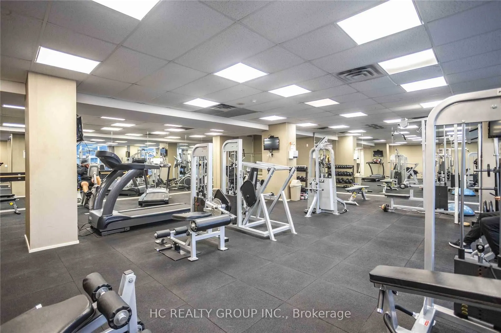 320 Richmond Street E, #322